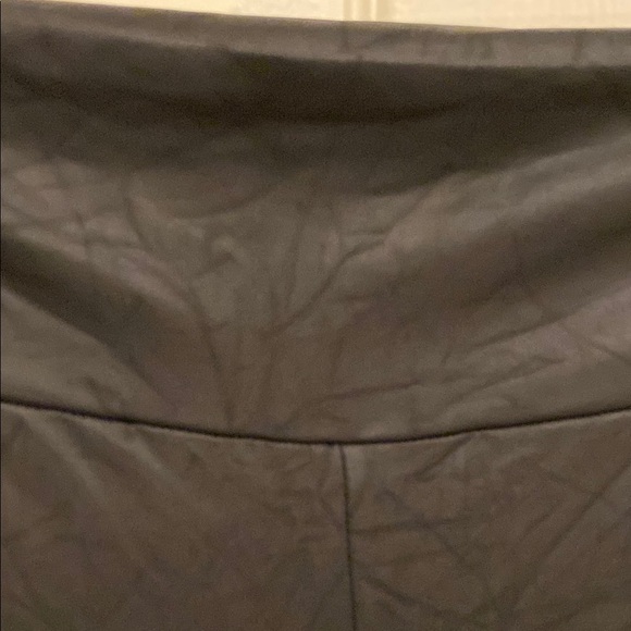 Twenty One Sleek Black Leggings - Picture 4 of 7